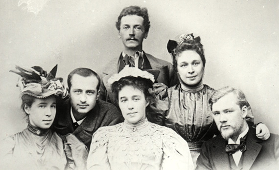 Familia - Pavel Tretyakov