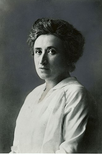330px-Rosa_Luxemburg
