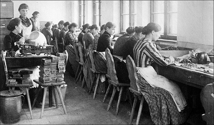 12814155_1094213010642958_218990872632452160_n