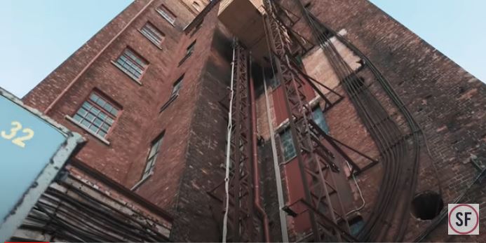 filo rosso inizio rivolta